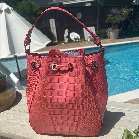 Brahmin NWT Melinda Bucket Bag in Coral - Picture 1 of 5